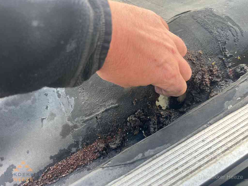 Plat Dak Reparatie Heeze
