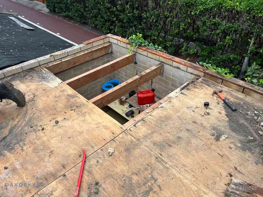 Plat Dak Vervangen Heeze